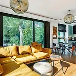 아파트 Saski Premium Unia Art & Center 