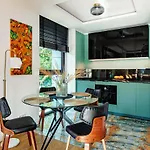 Saski Premium Unia Art & Center 