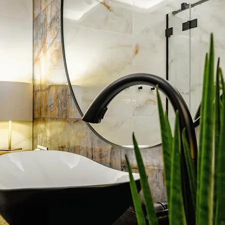 Saski Premium Unia Art & Center 